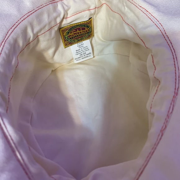 Scala Collection hat. - Picture 6 of 7